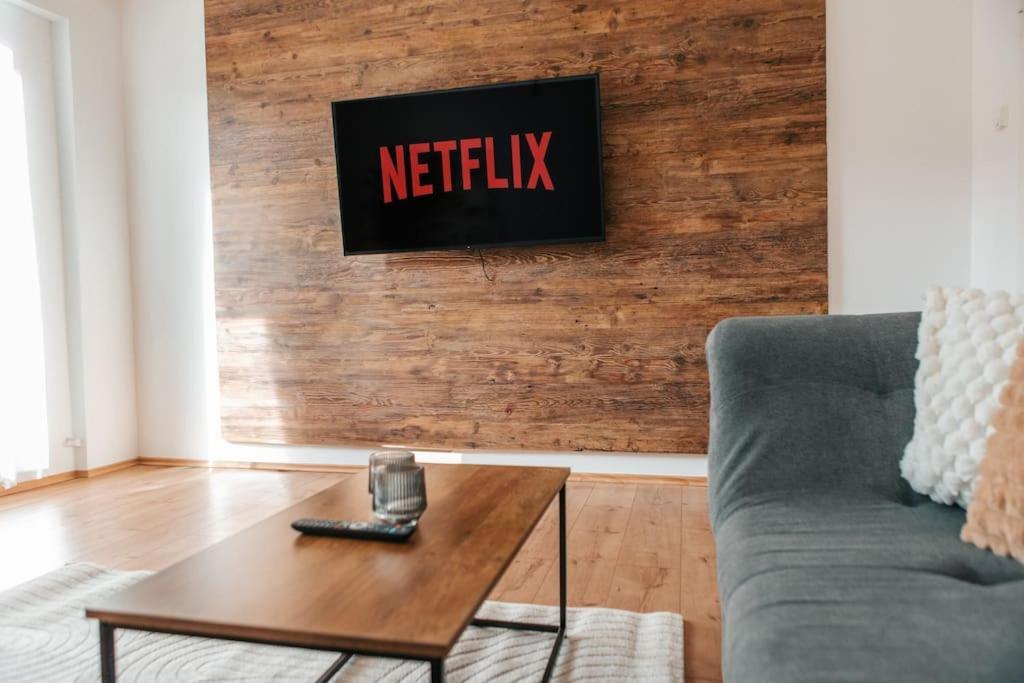 Bright & Grey - Netflix - City - Wifi - 4 Person Έσσεν Εξωτερικό φωτογραφία